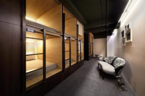  The Pod at Beach Road Boutique Capsule Hotel  Сингапур